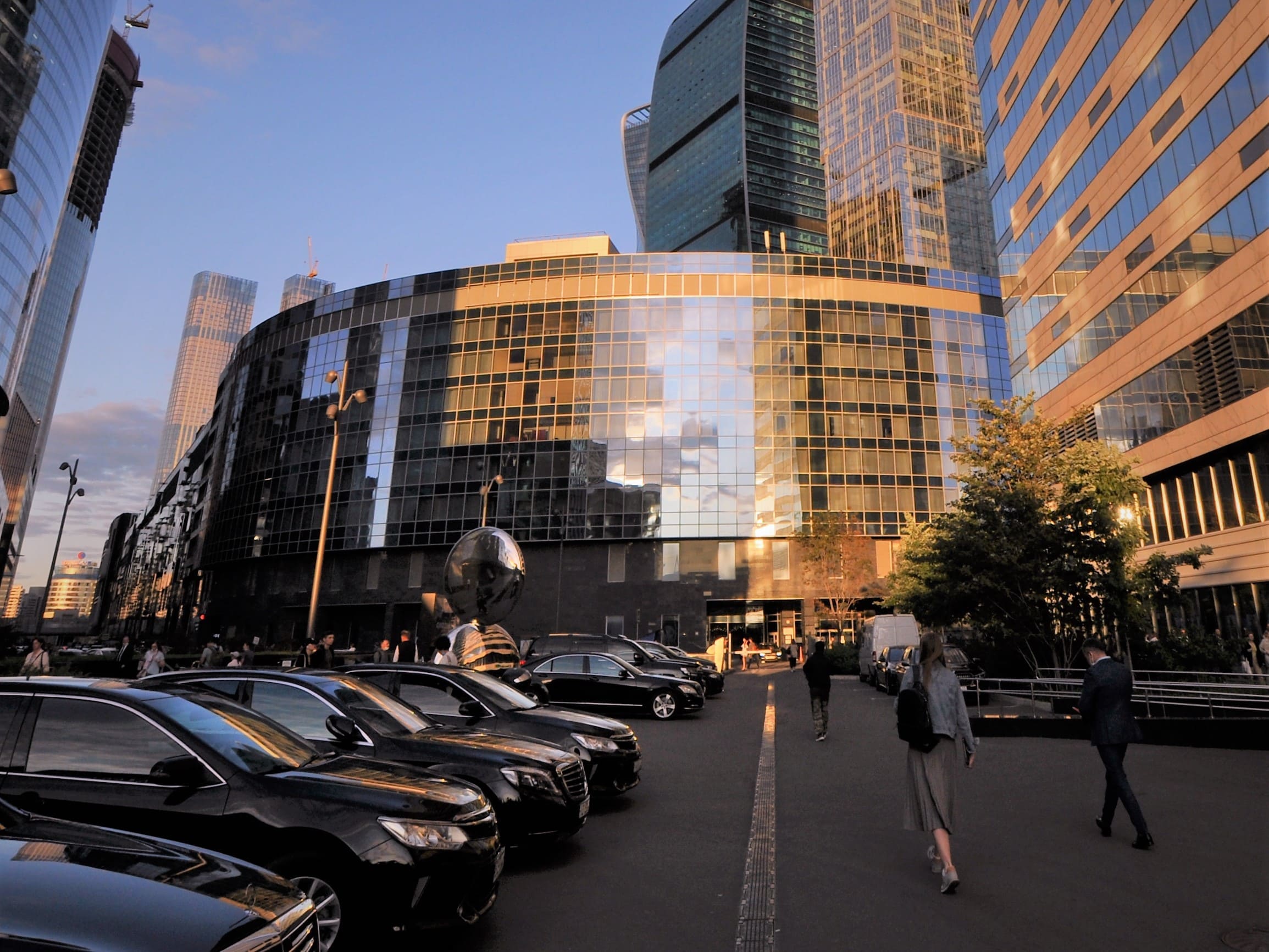 Снять офис в Москва Сити 821 м² в БЦ Novotel